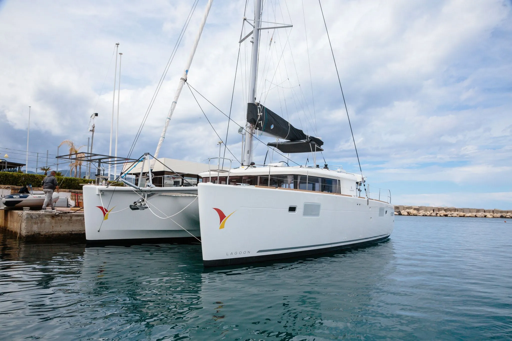 Didyme Charter Boat