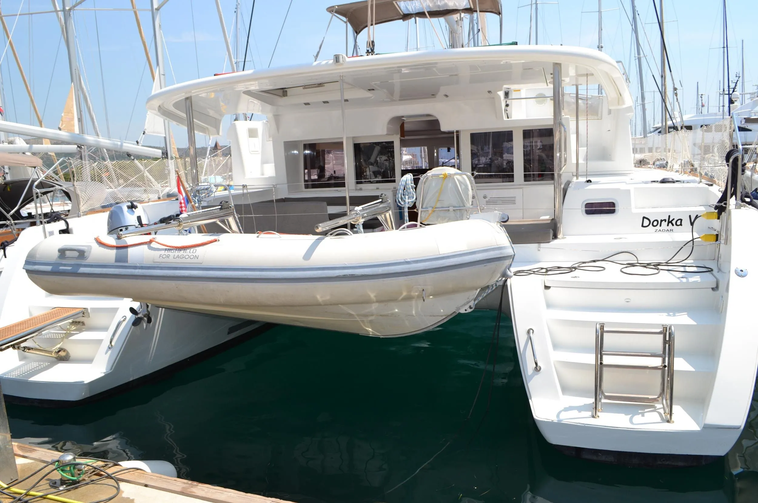 Чартер Dorka 5 - 4