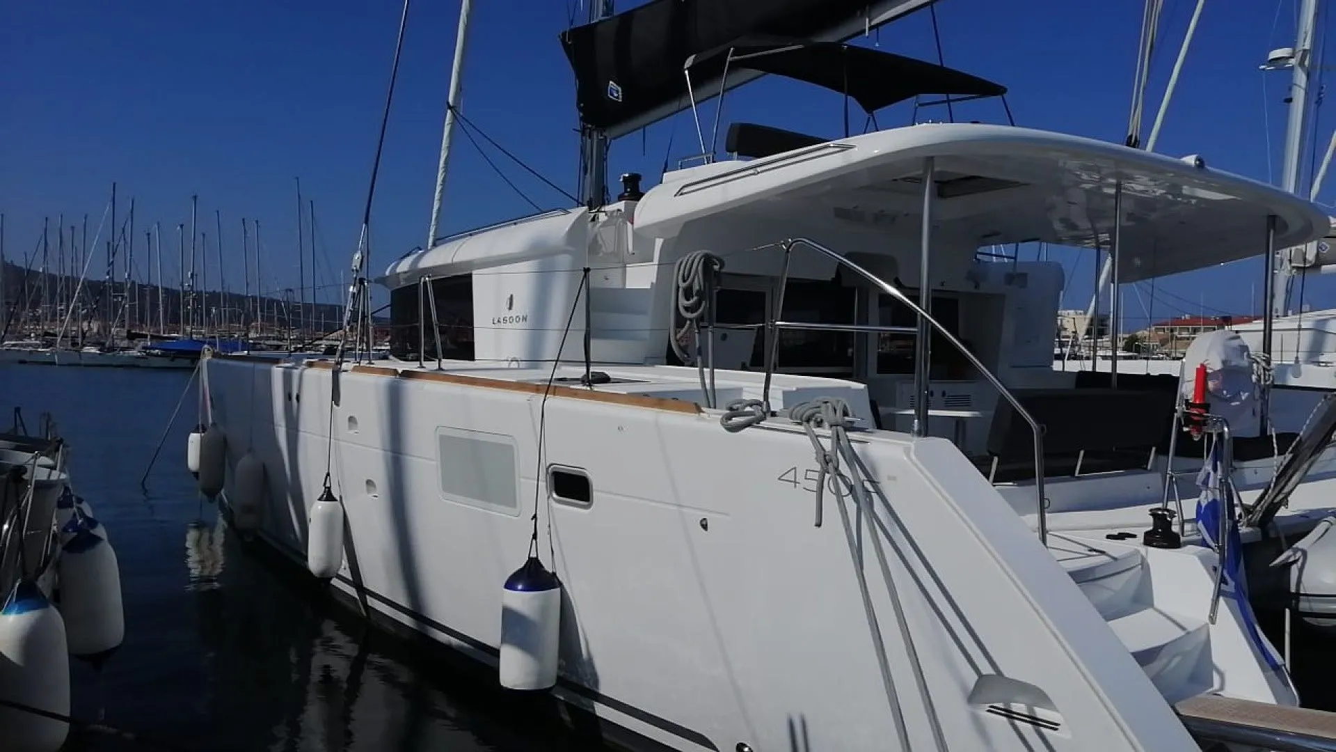 13.96m Preveza Lagoon 450 F Catamaran Hire