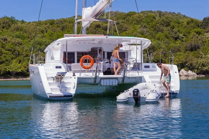 Gin Tonic Kiralık Teknesi - 1