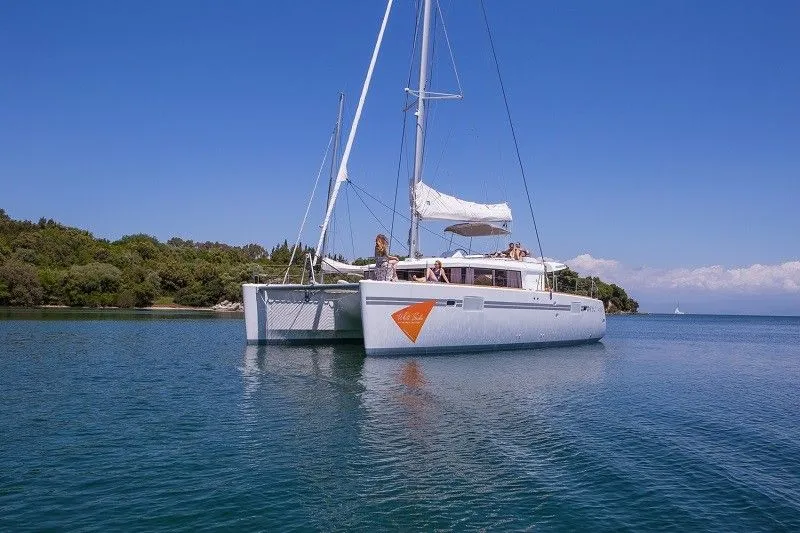 Gin Tonic Kiralık Teknesi - 4
