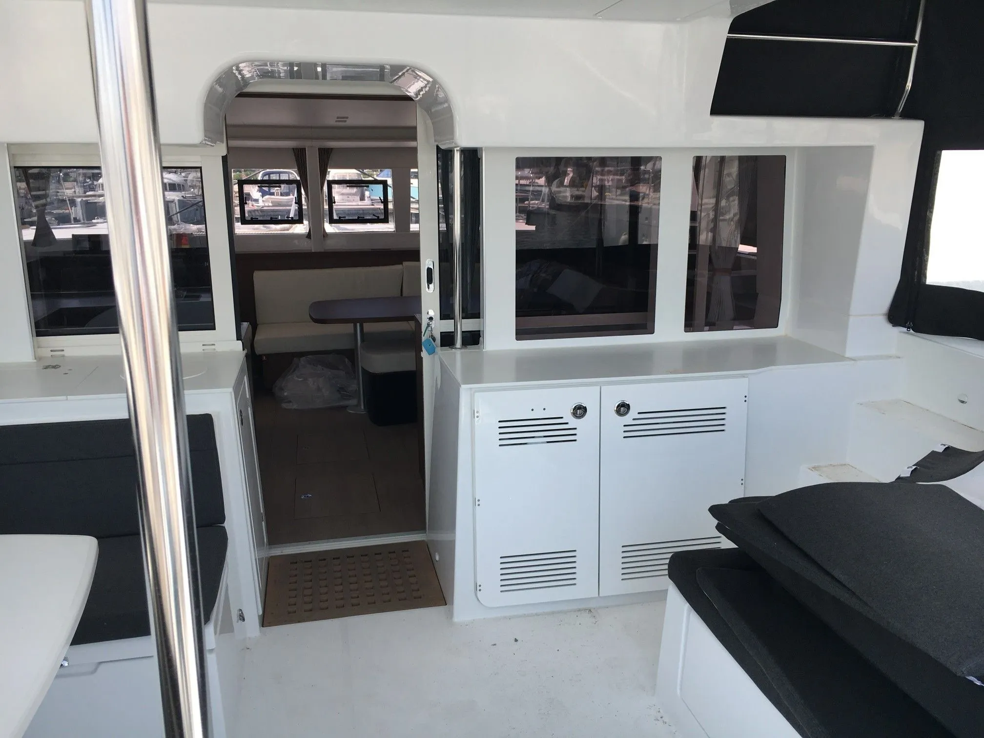 Чартер Grand Deluxe - 4