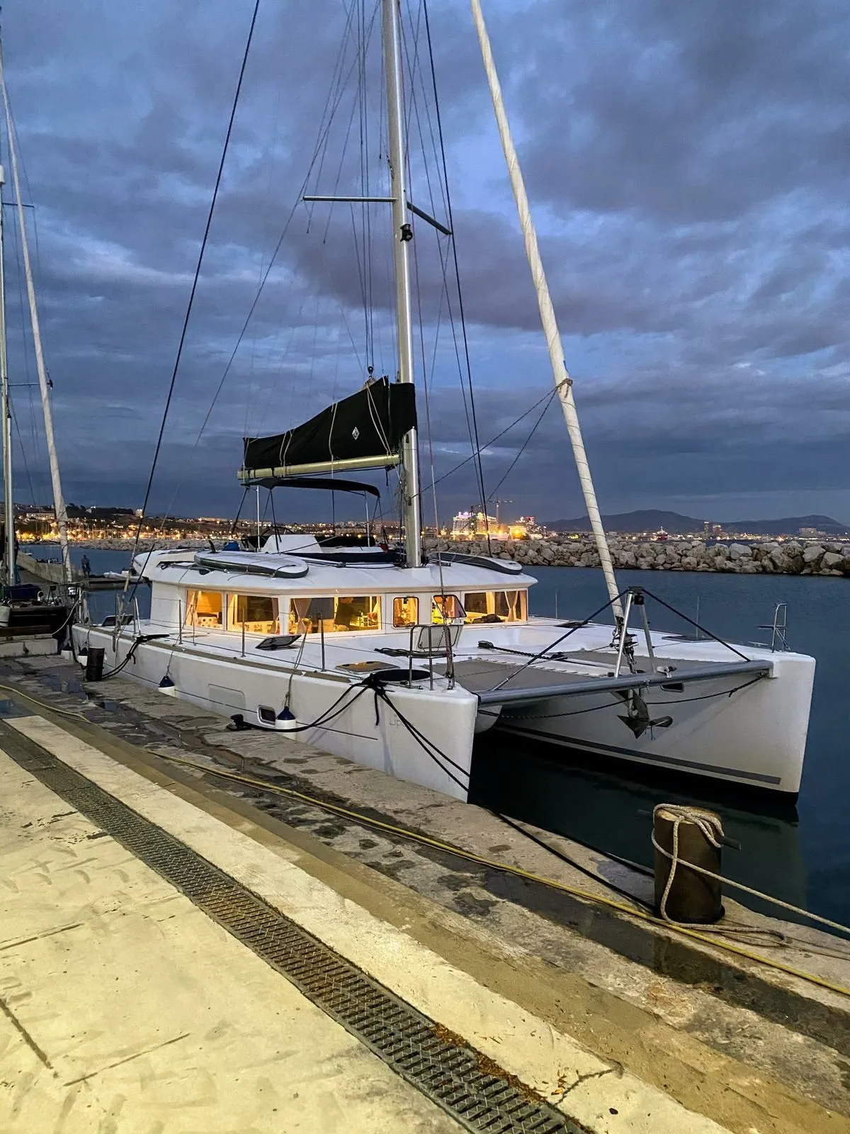 Lupin Charterboot - 3