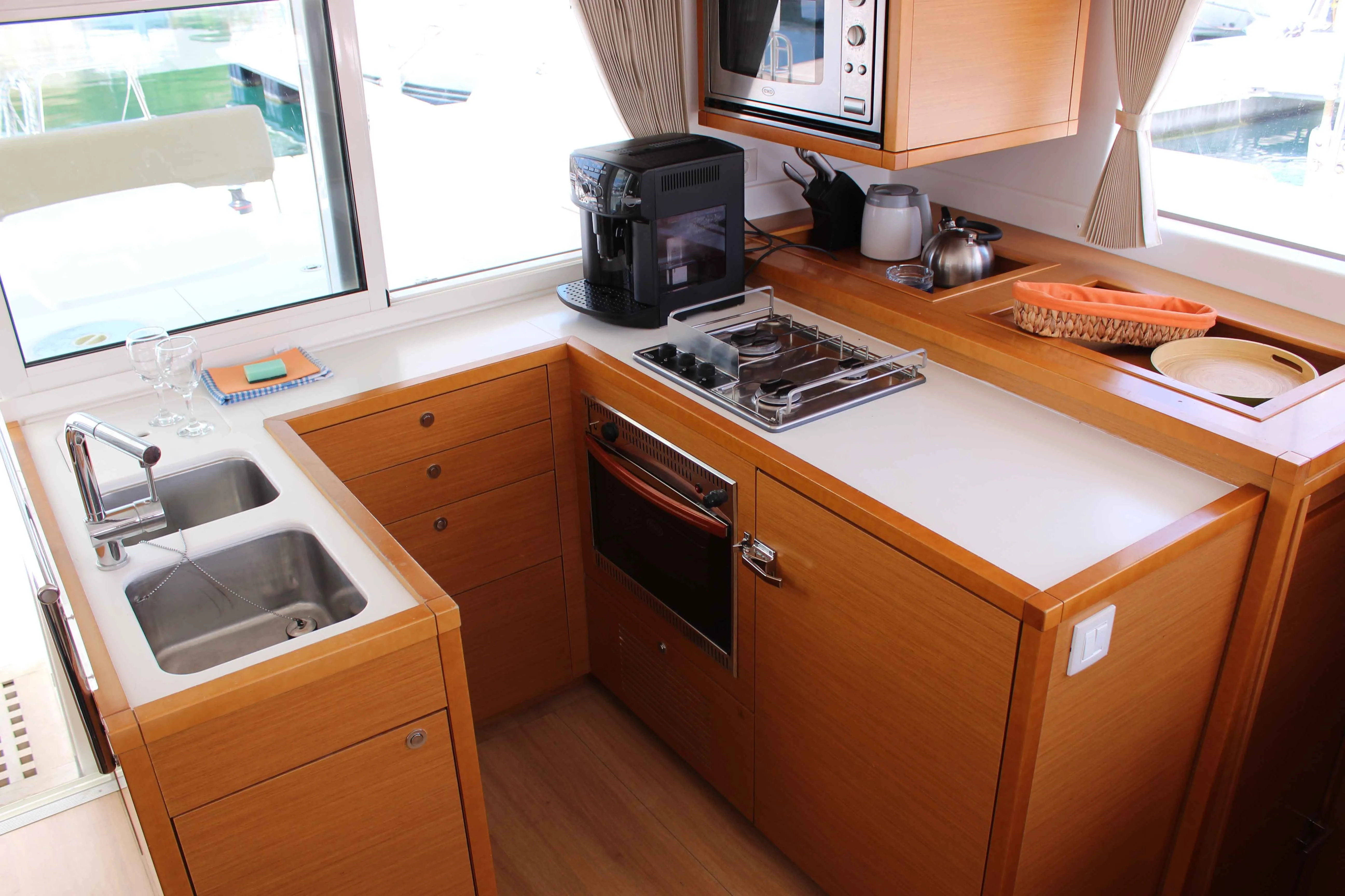 Majestic Kiralık Teknesi - 5