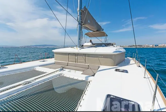 Marmar Charter Boat