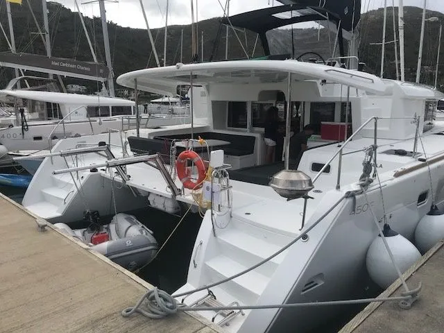 Rent a 13.96m Catamaran Lagoon 450 F in Sant Antoni de Portmany