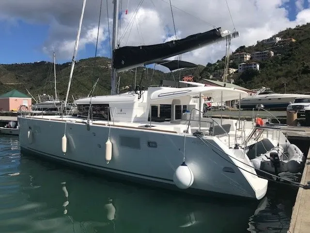 Rent a 13.96m Catamaran Lagoon 450 F in Sant Antoni de Portmany