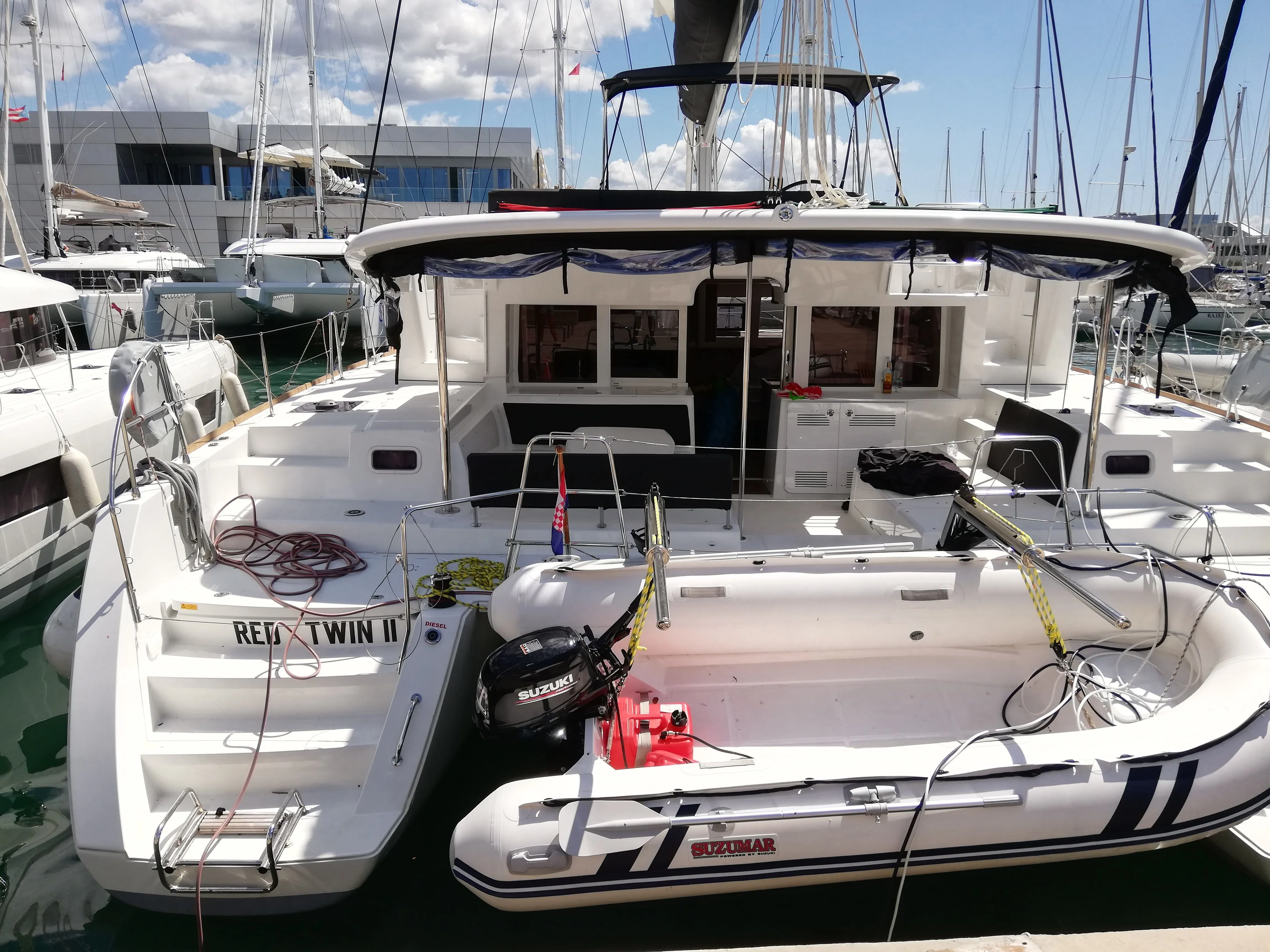 Red Twin 2 Charterboot - 4