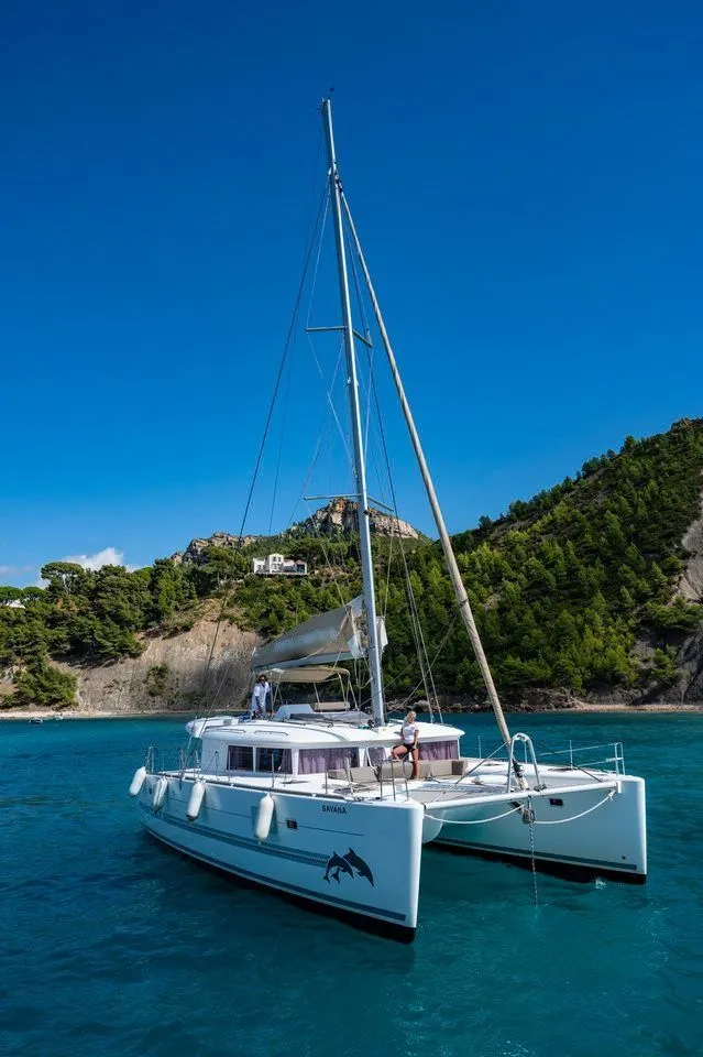 Savana Charter Boat