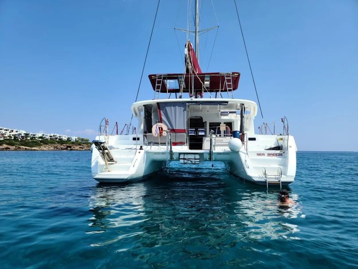 Charter a 13.96m Catamaran Lagoon 450 F in Kos Town