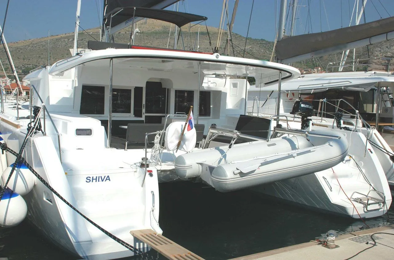 Explore Trogir on a 13.96m Lagoon 450 F Catamaran Rental