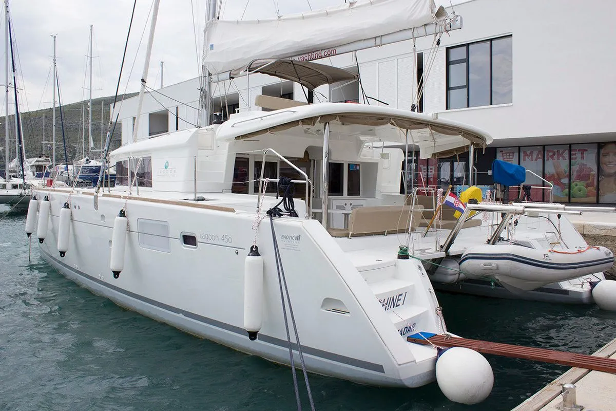 Sunshine Charter Boat