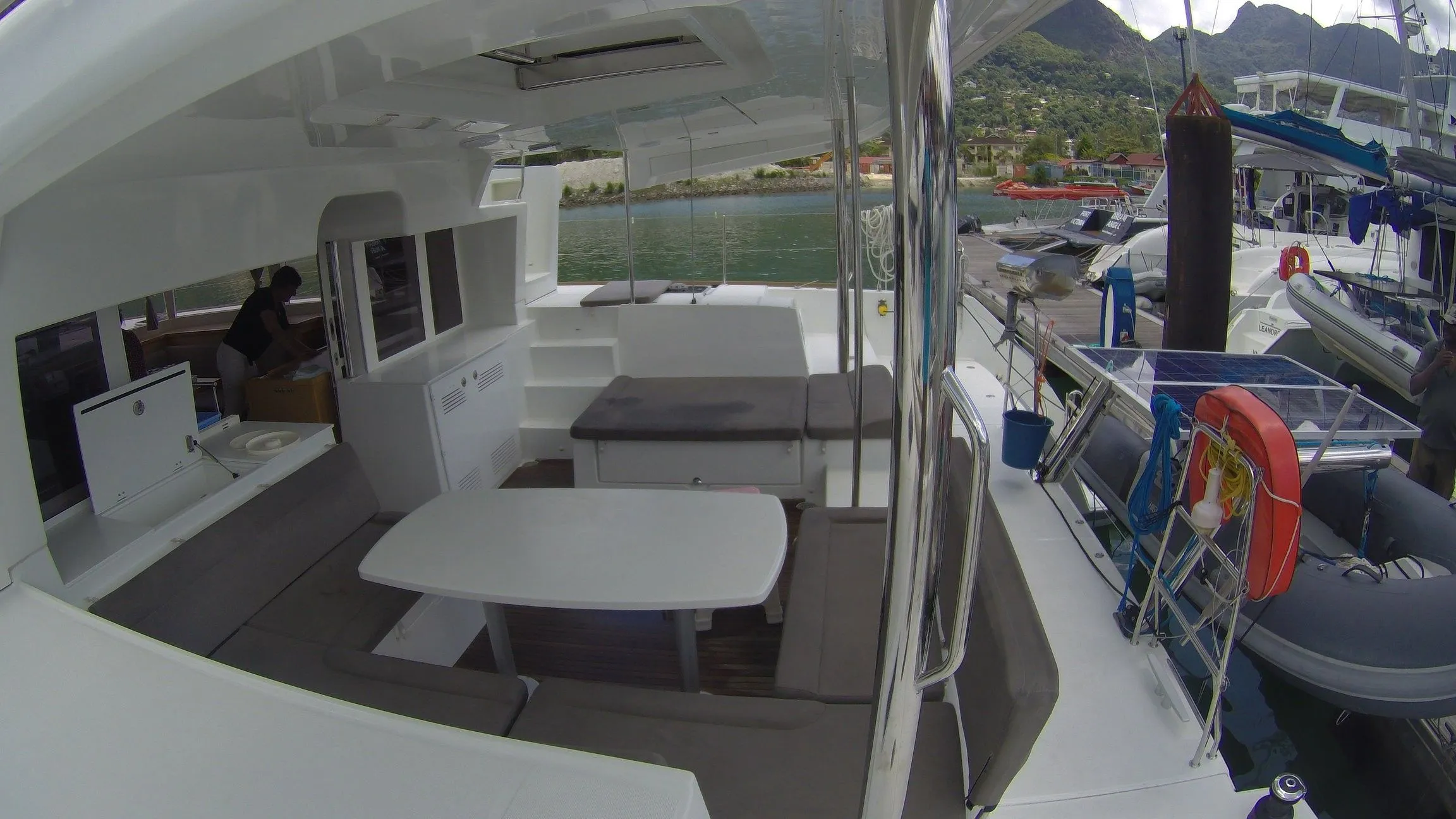 Zil Seashell Charterboot - 4