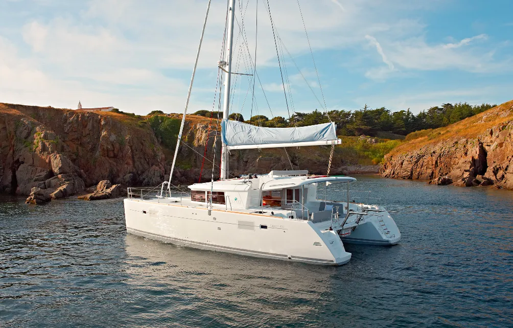Лодка - 13.96м аренда Lagoon 450 S катамаран в Ибица Таун