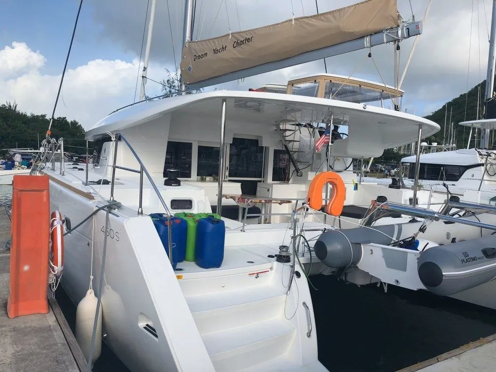 Charter a 13.96m Lagoon 450 S in Saint John’s