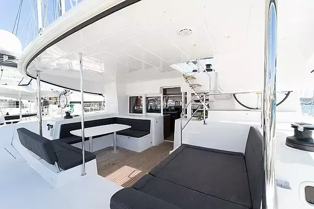 Elenya Kiralık Teknesi - 4