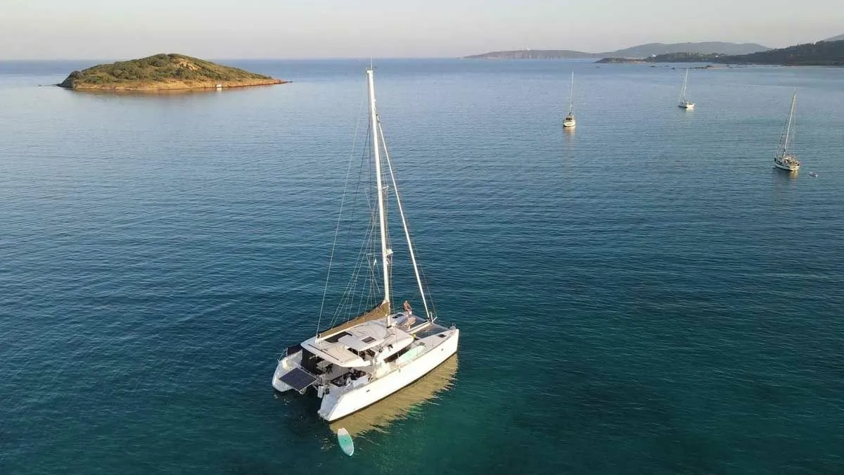 Mabuhay Charter Boat