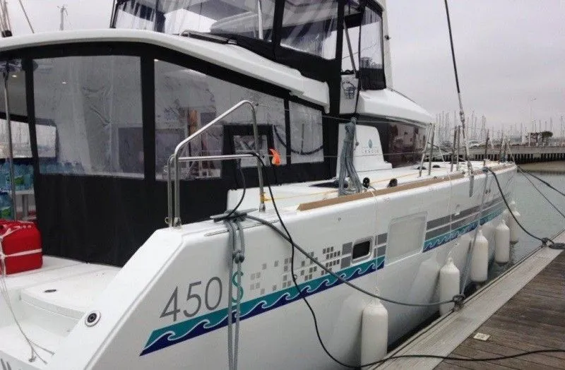 Toja Charterboot - 3