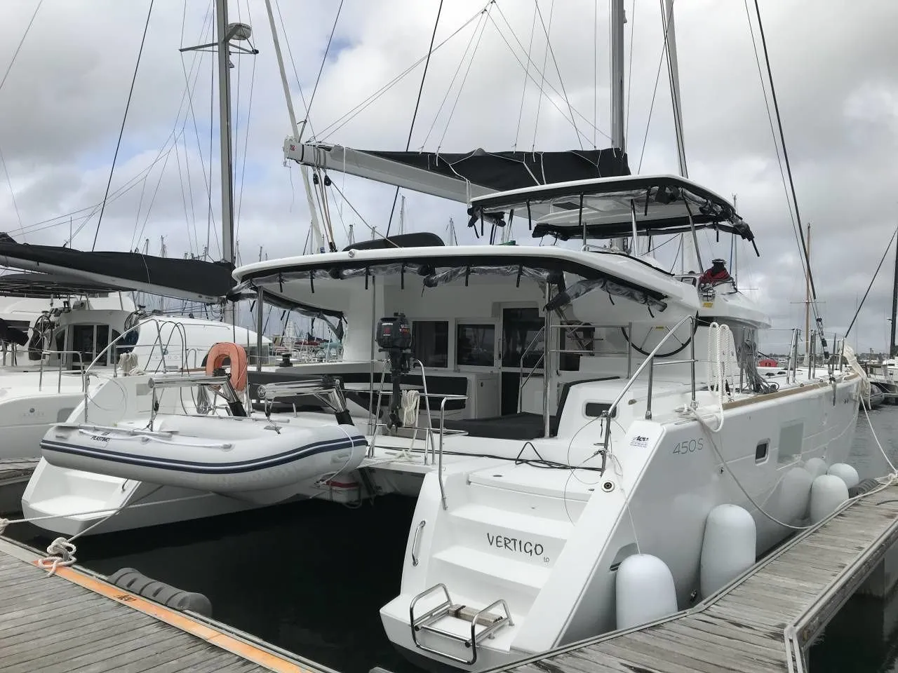 Charter a 13.96m 6 Cabin Catamaran in Eden Island