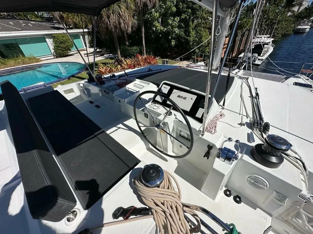 Leaf Chaser Charterboot - 3