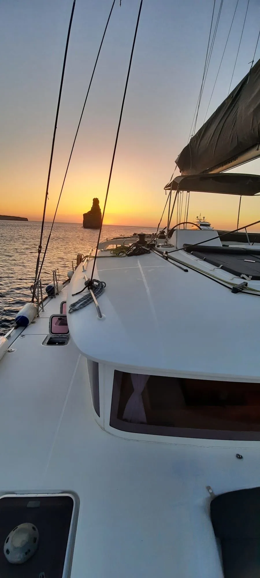 Explore Valencia on a 13.96m Rental Lagoon 450