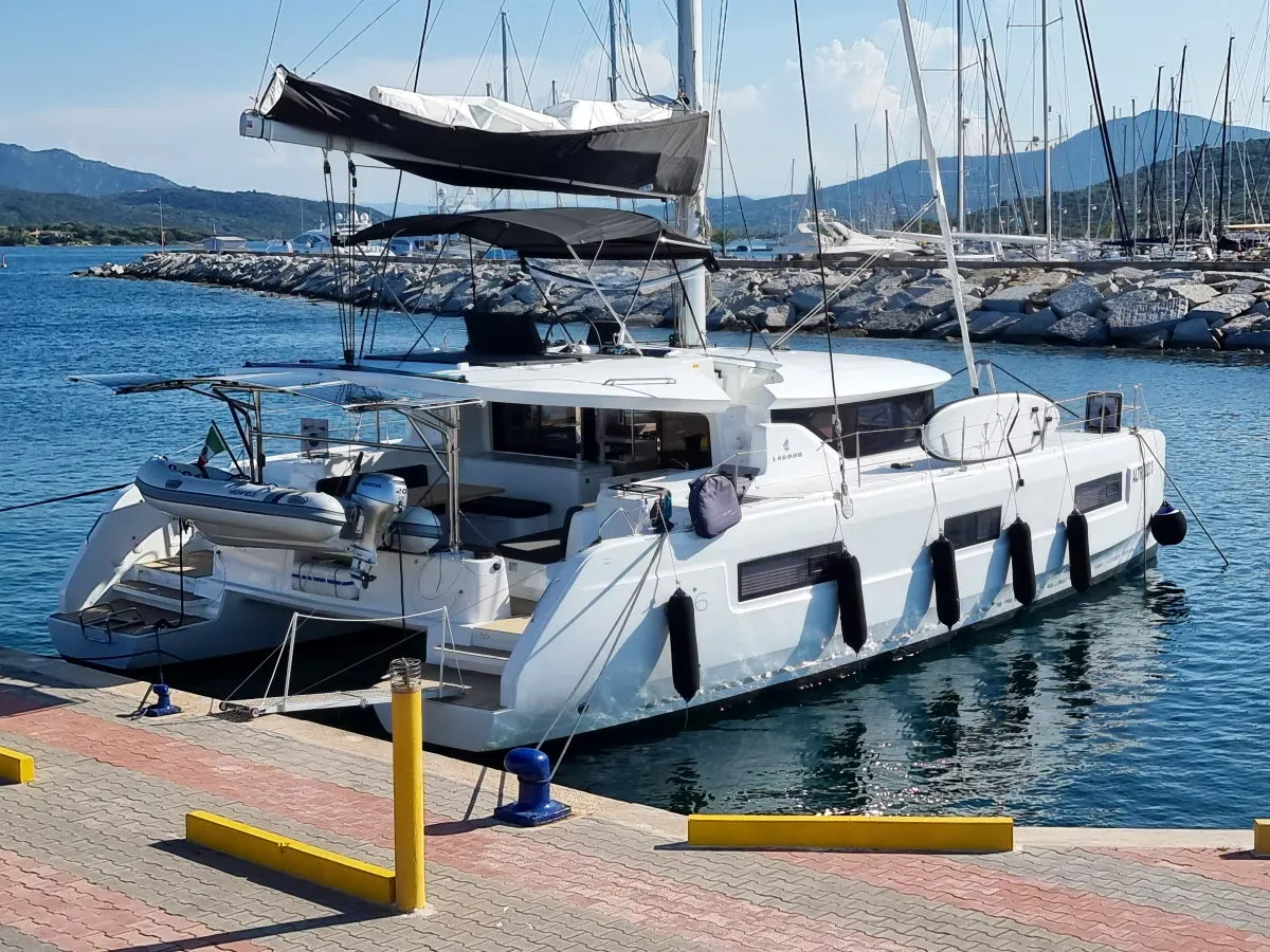 Чартер Altair - 3