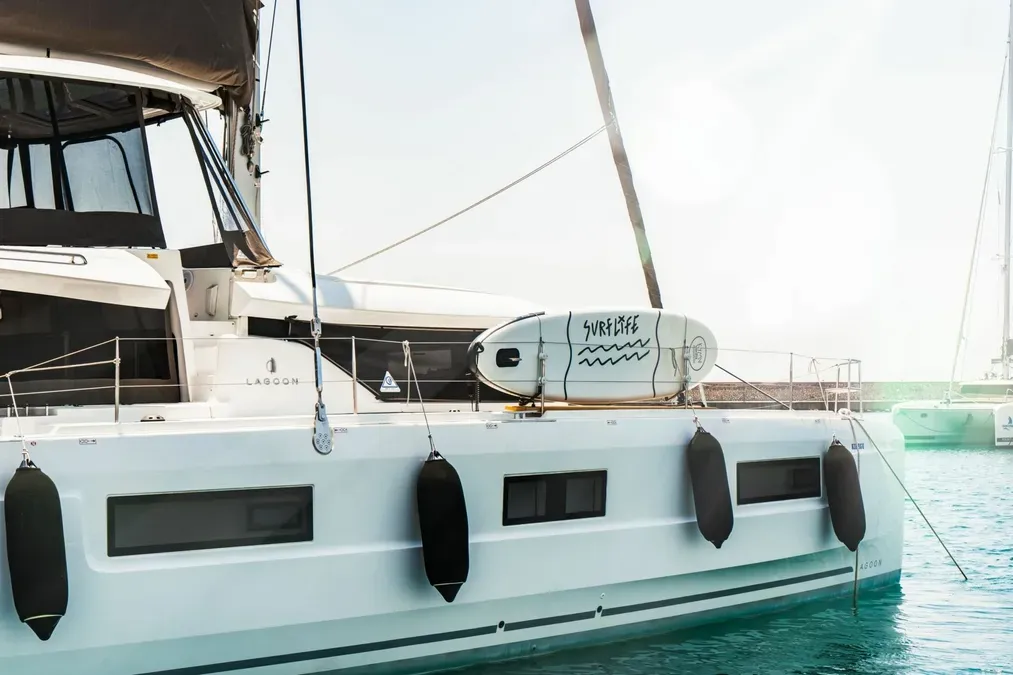 Explore Naousa on a 13.99m Rental Boat