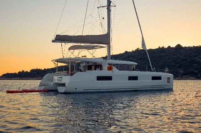 Aquarius Kiralık Teknesi - 5