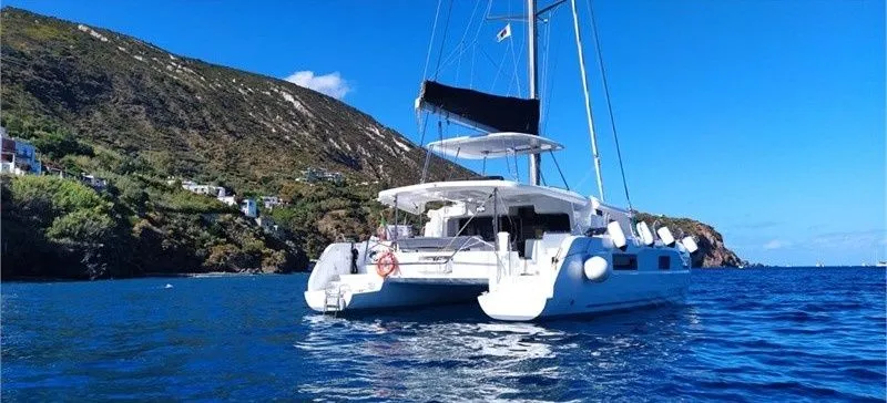 Arianna Charterboot - 3