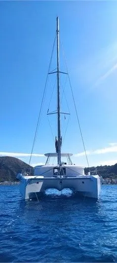 Arianna Charterboot - 5