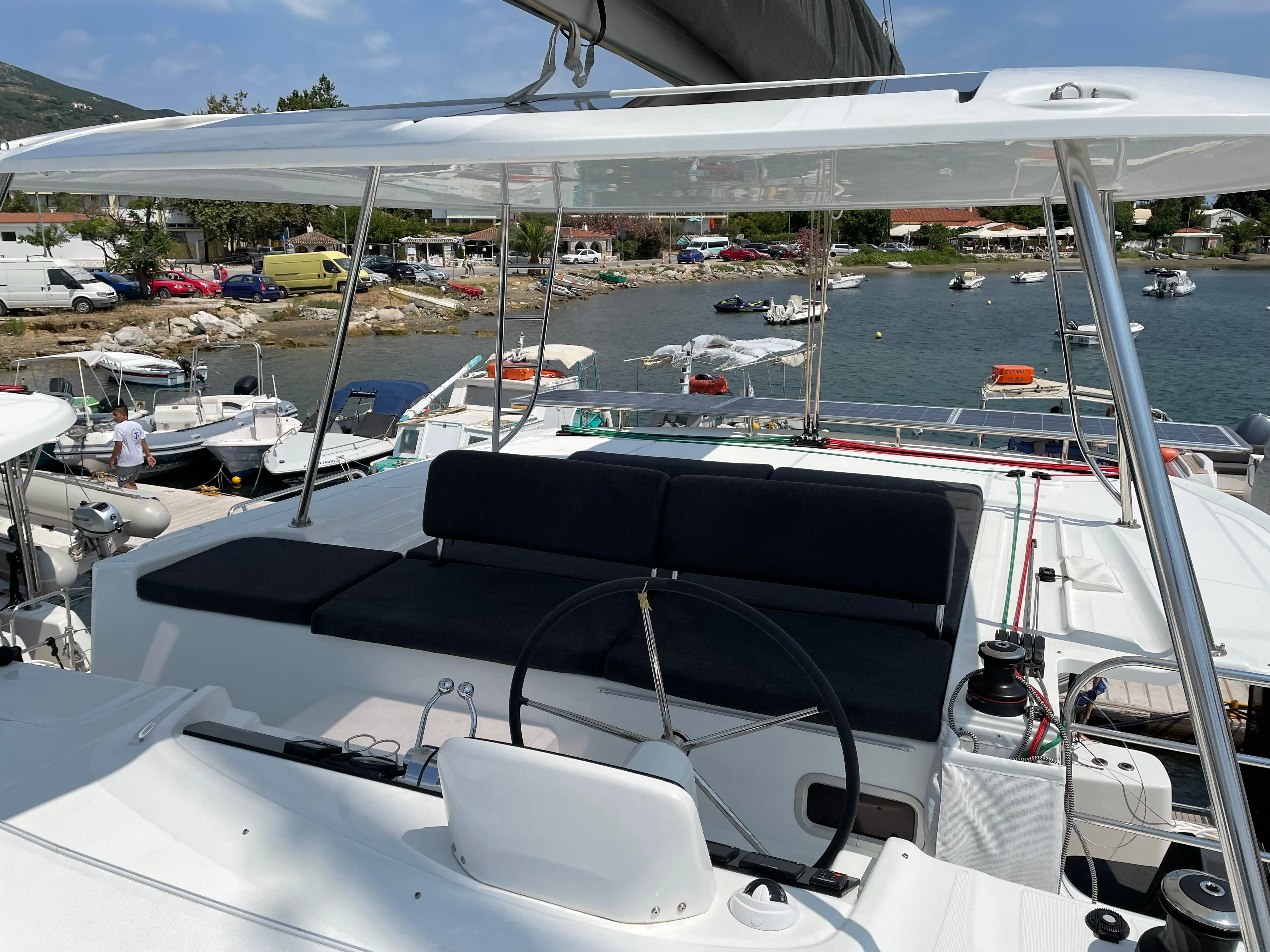 Espabila Charter Boat