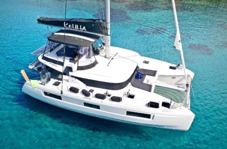KeYMA Charter Boat