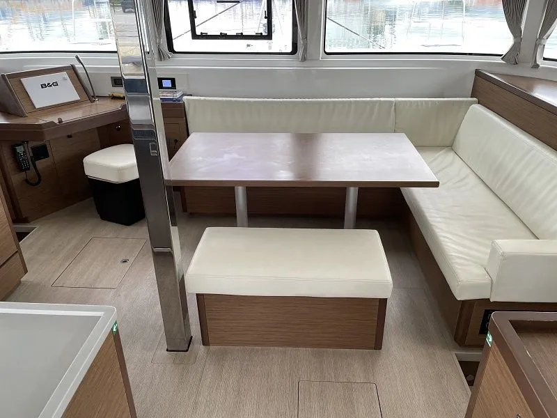 Rent a 13.99m Catamaran Lagoon 46 in Volos