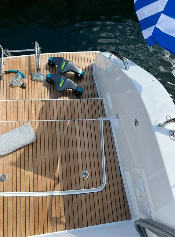Charter a 13.99m Lagoon 46 in Sivota