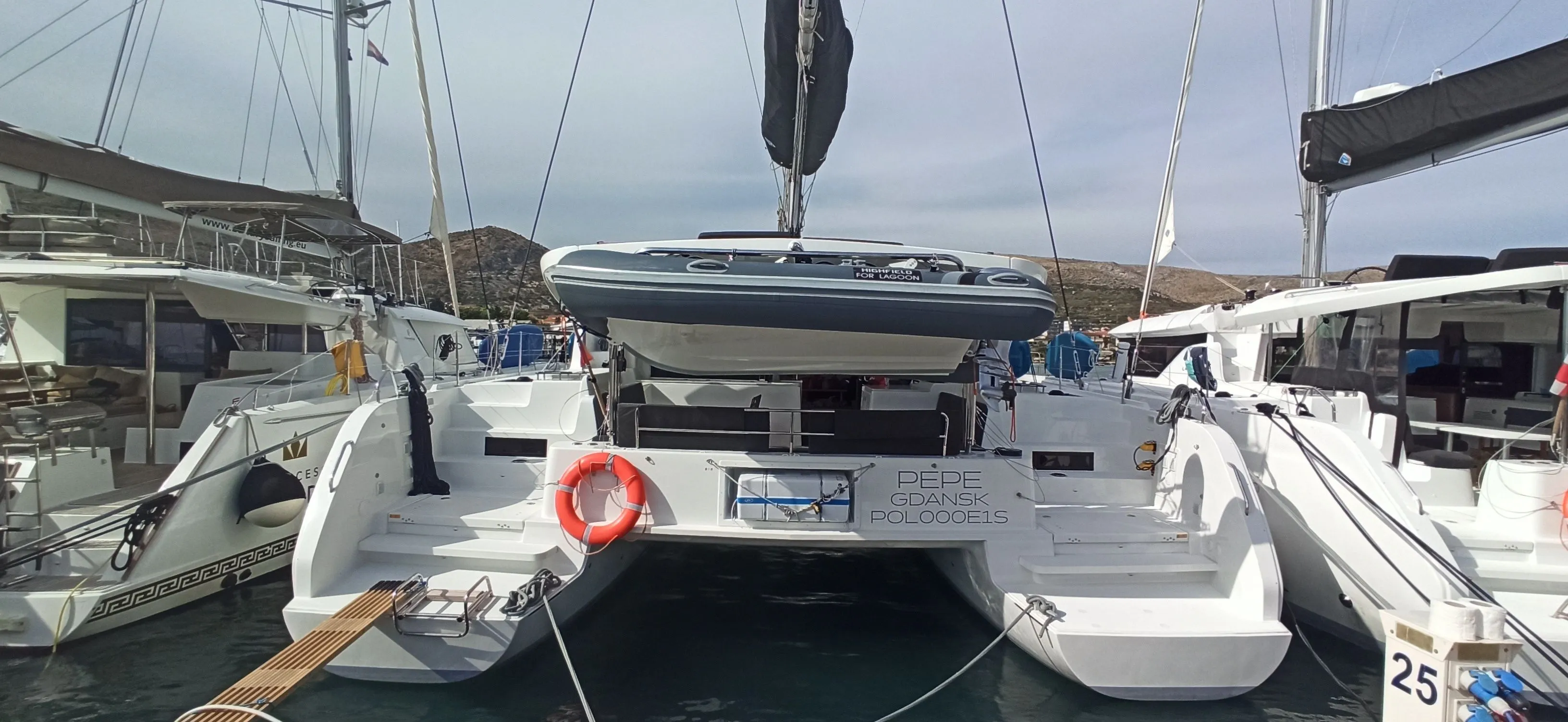 Pepe Mietboot - 3