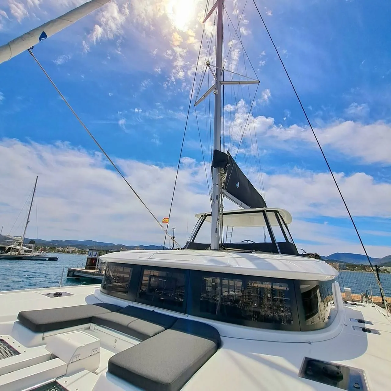 Charter a 13.99m Catamaran in Portocolom