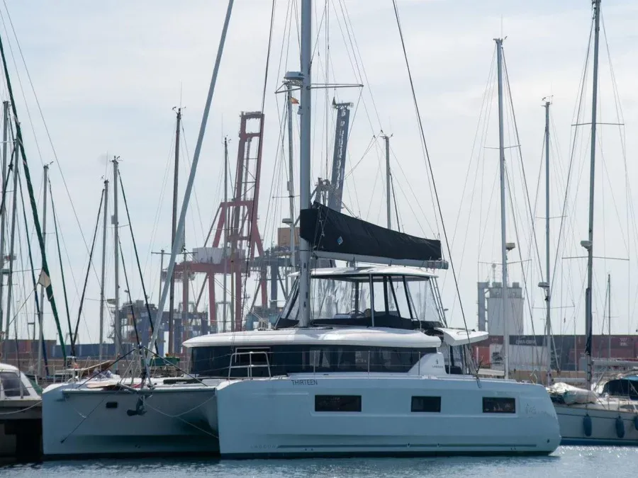 Charter a 13.99m Lagoon 46 Catamaran in Santa Eularia des Riu