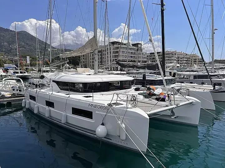 13.99m Tivat Lagoon 46 Hire