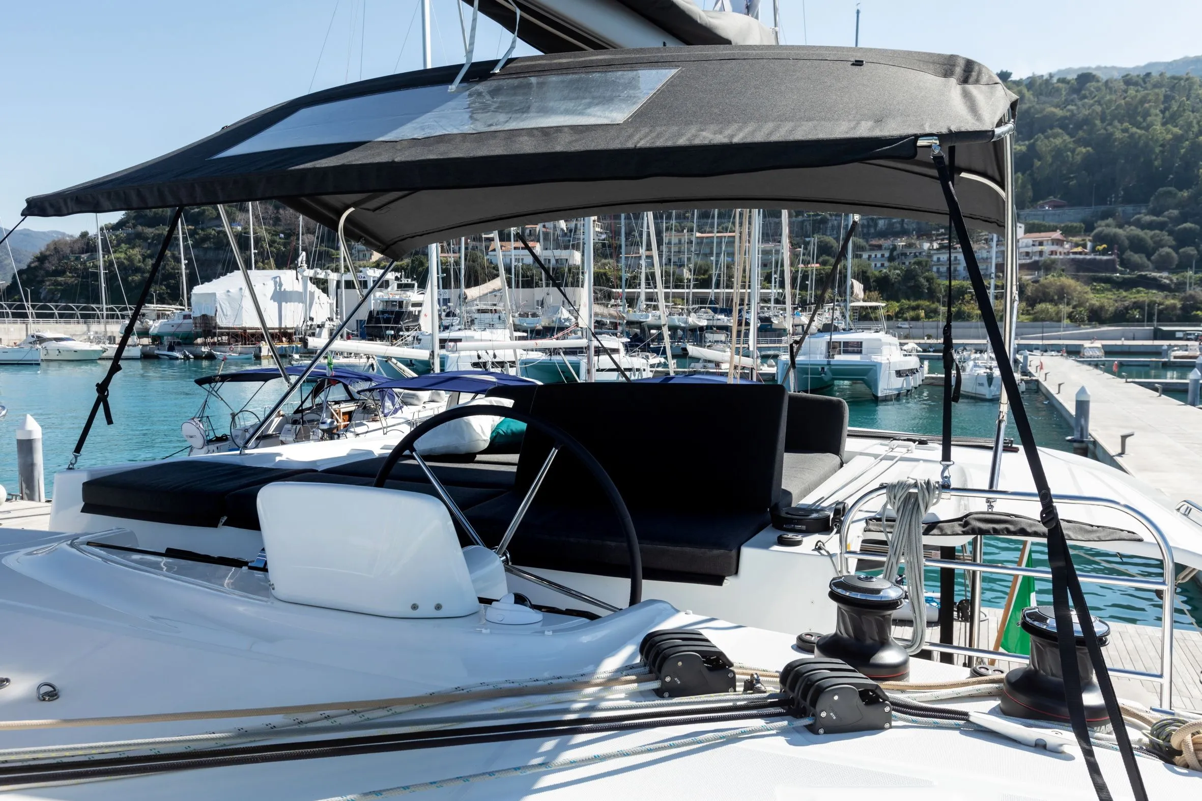 Twenty Cent Charterboot - 3