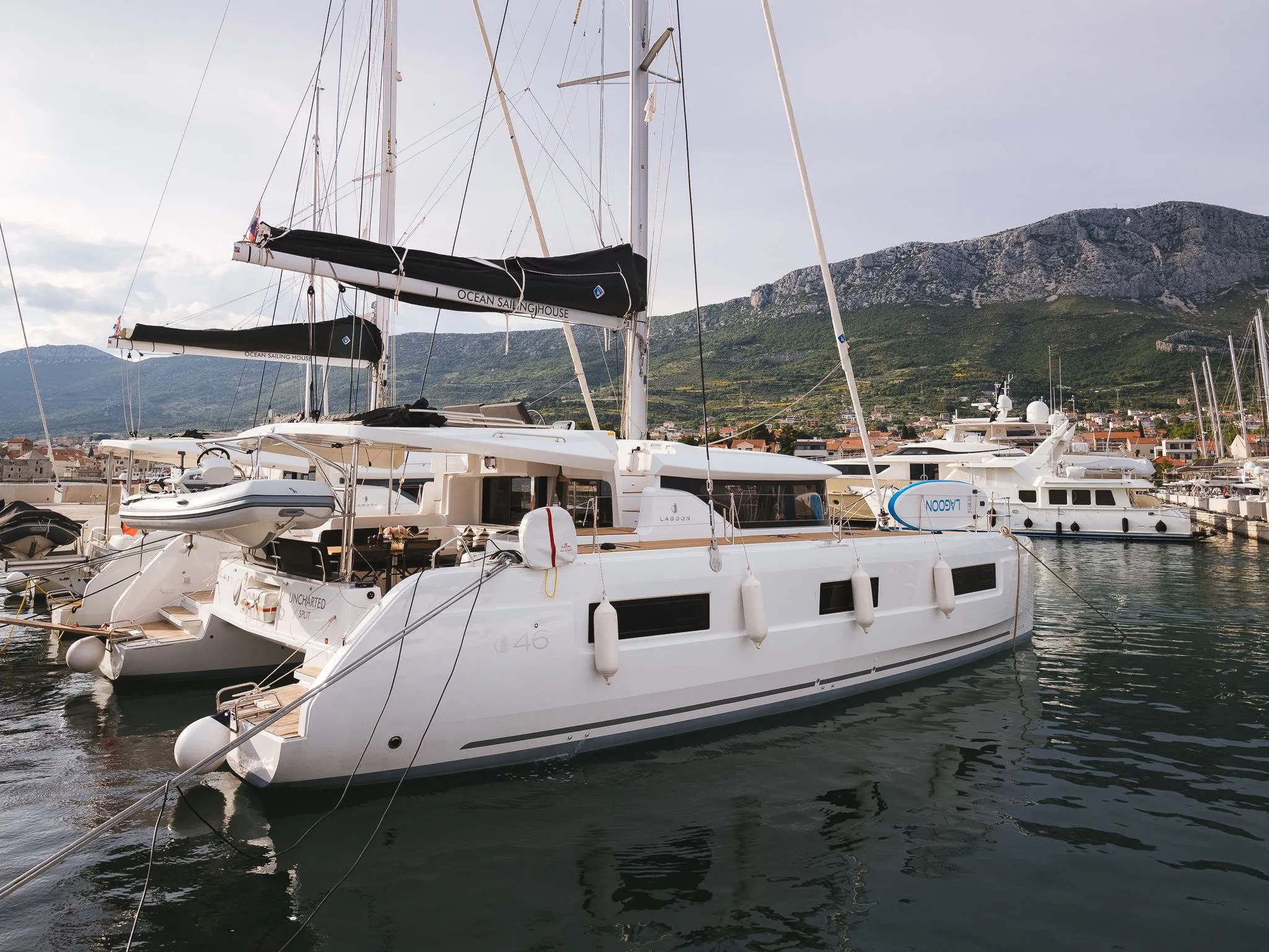 Uncharted Charterboot - 3