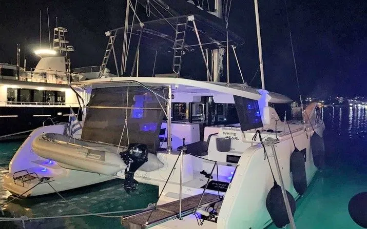White Pearl Charter Boat - 5