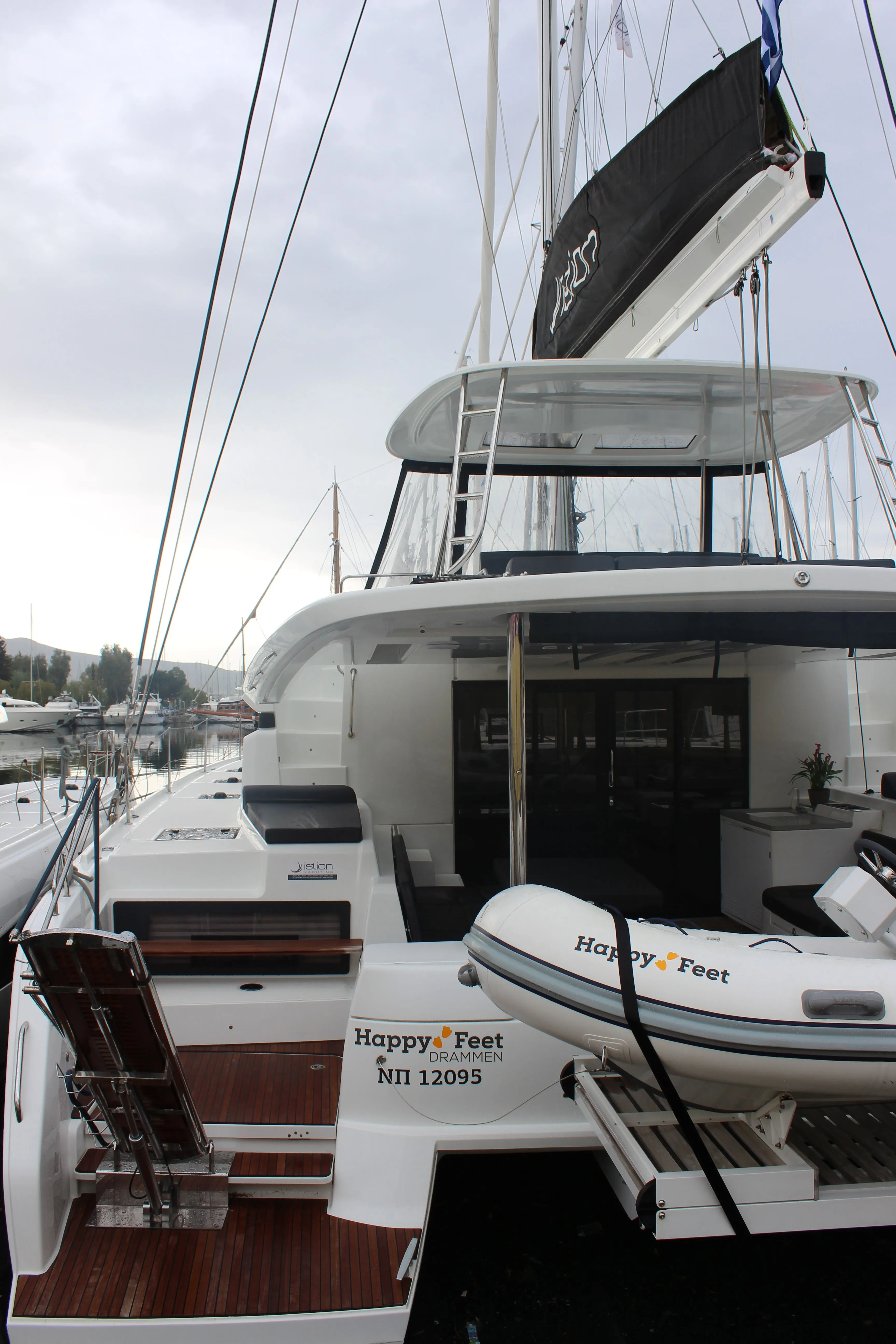 Happy Feet Charter Boat - 5