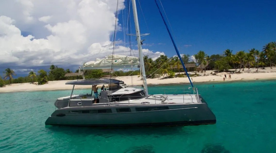 14.75m La Romana Lagoon 50 Catamaran Hire