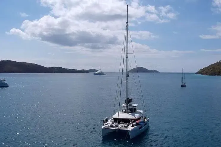 Nauti Cat Charterboot - 4