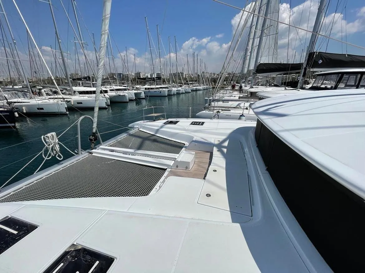 Silhouette Charterboot - 5