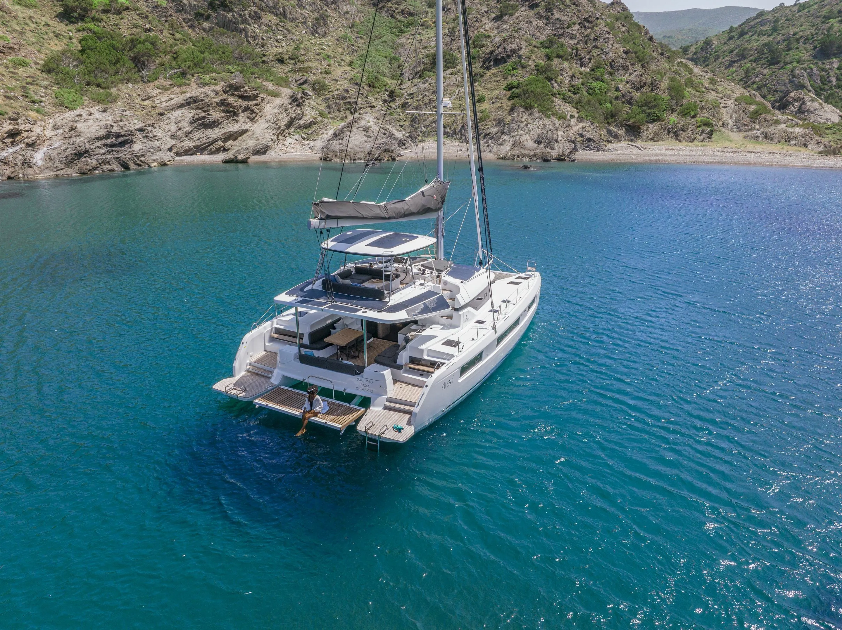 15.35m La Paz Catamaran Hire