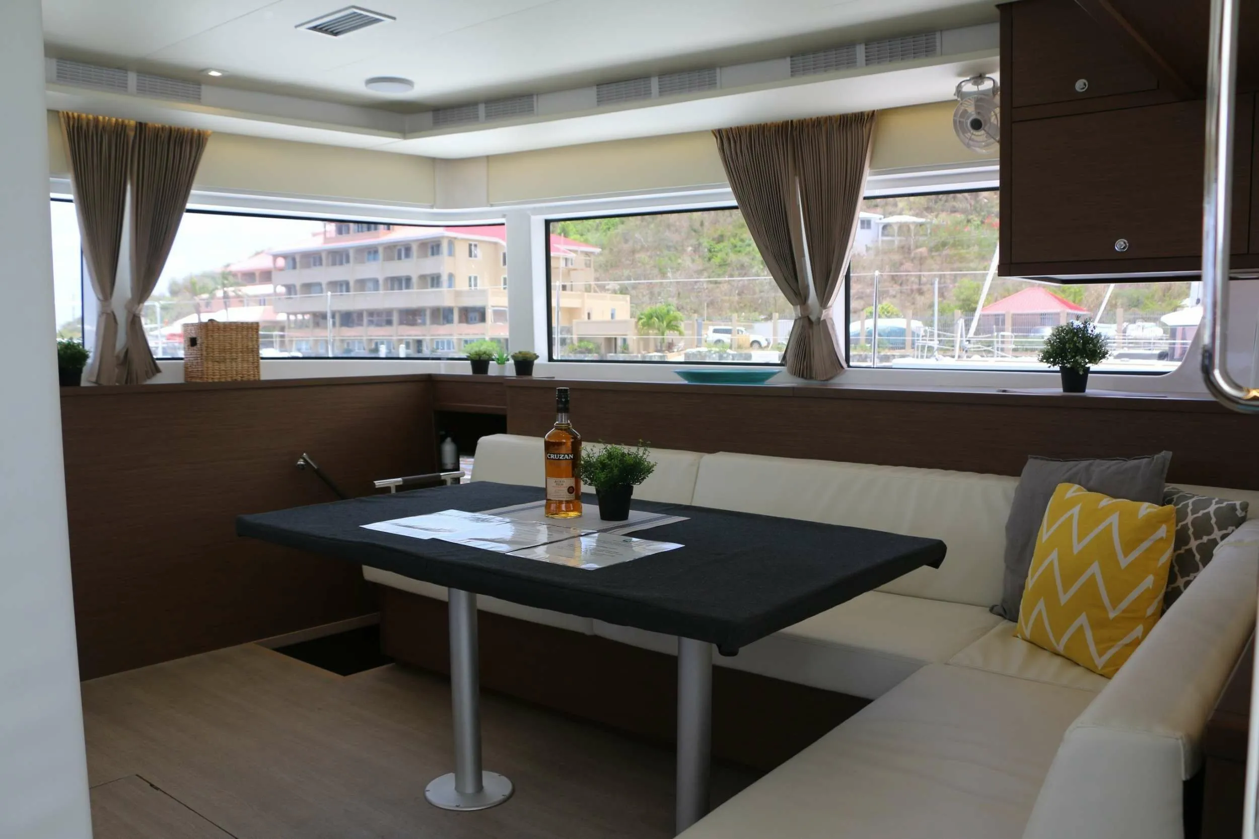 Blue Octane Charterboot - 5