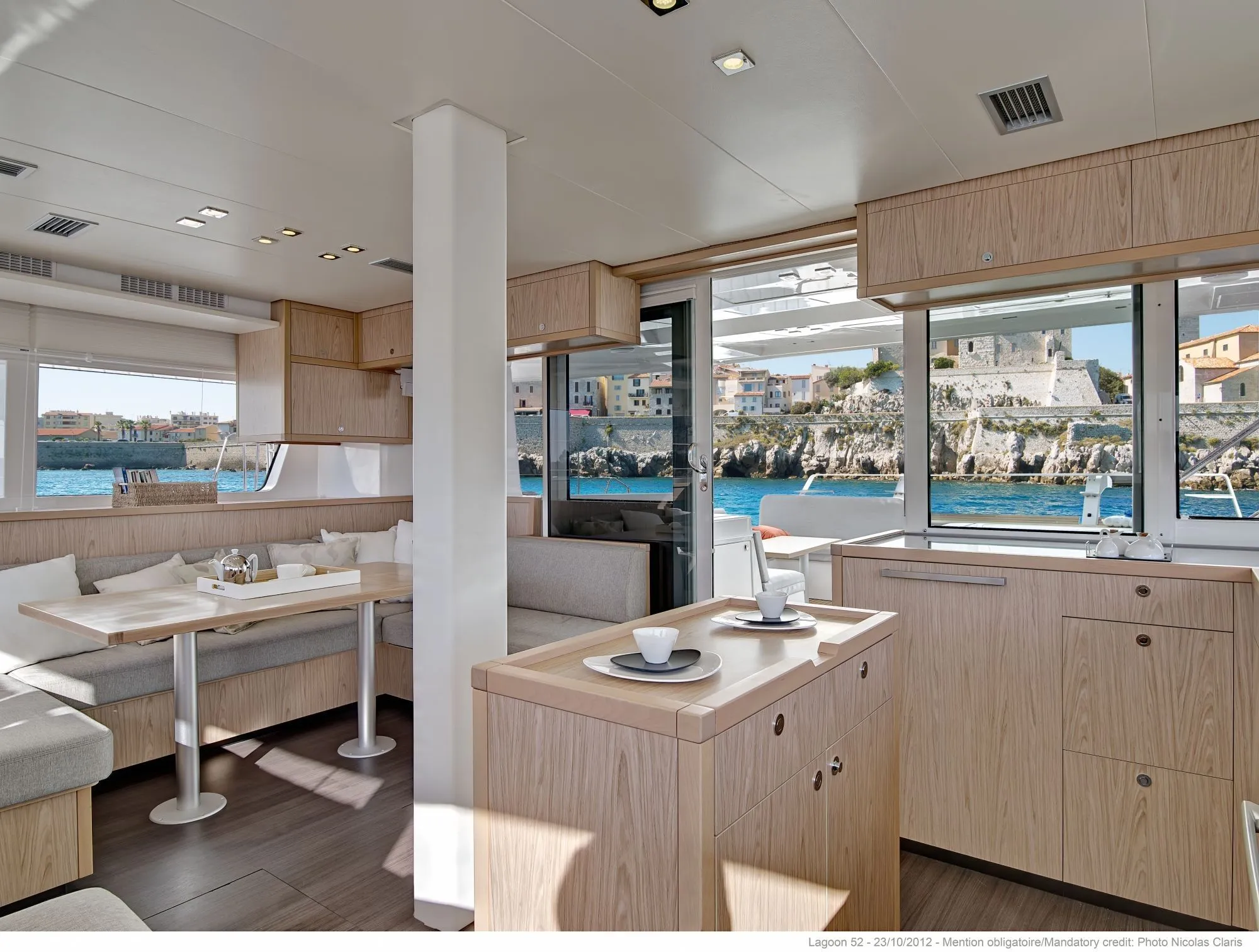 Explore Uturoa on a 15.84m Rental Lagoon 52 F