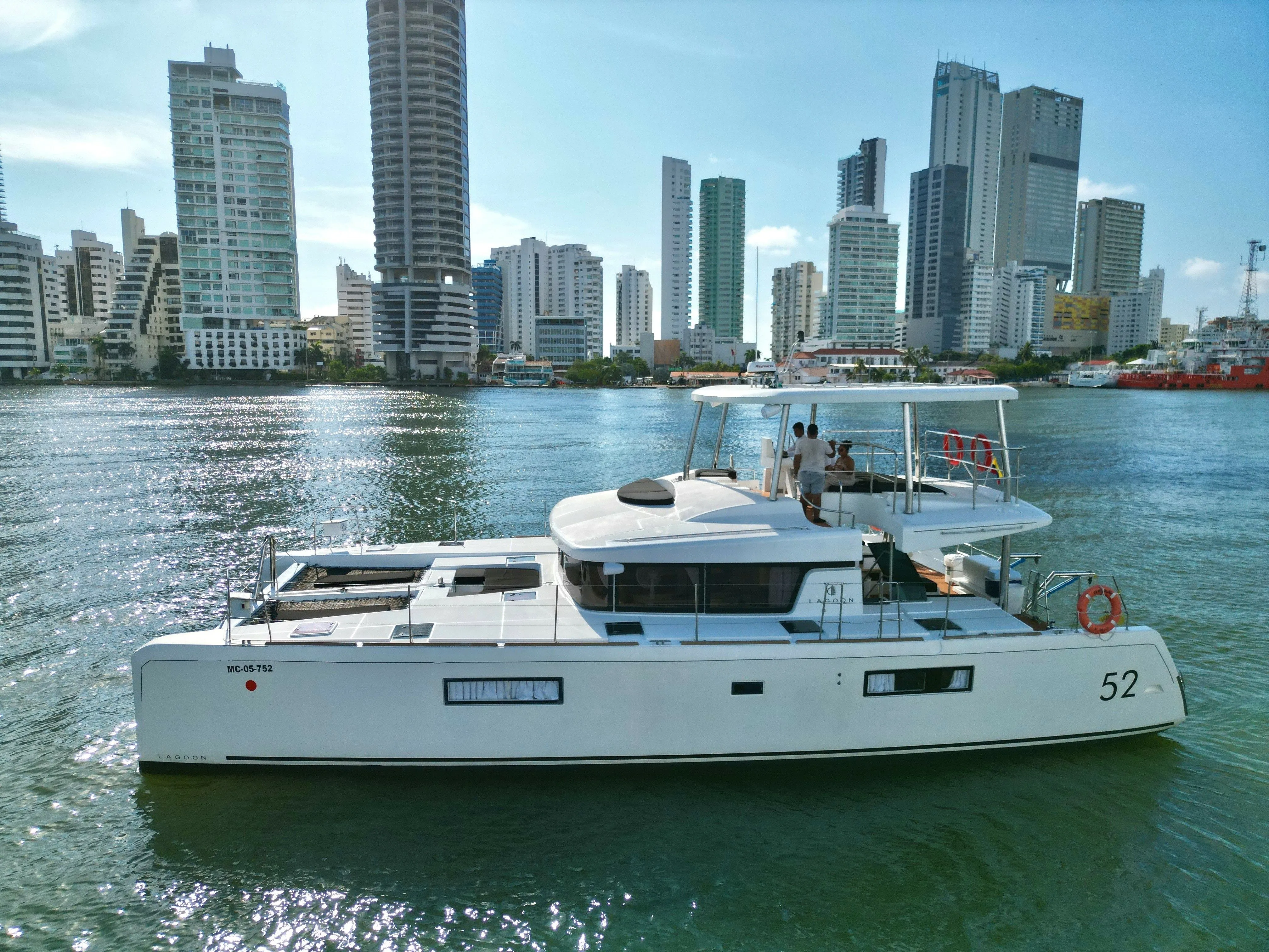 Rent a 15.85m 5 Cabin Power Catamaran in Cartagena de Indias