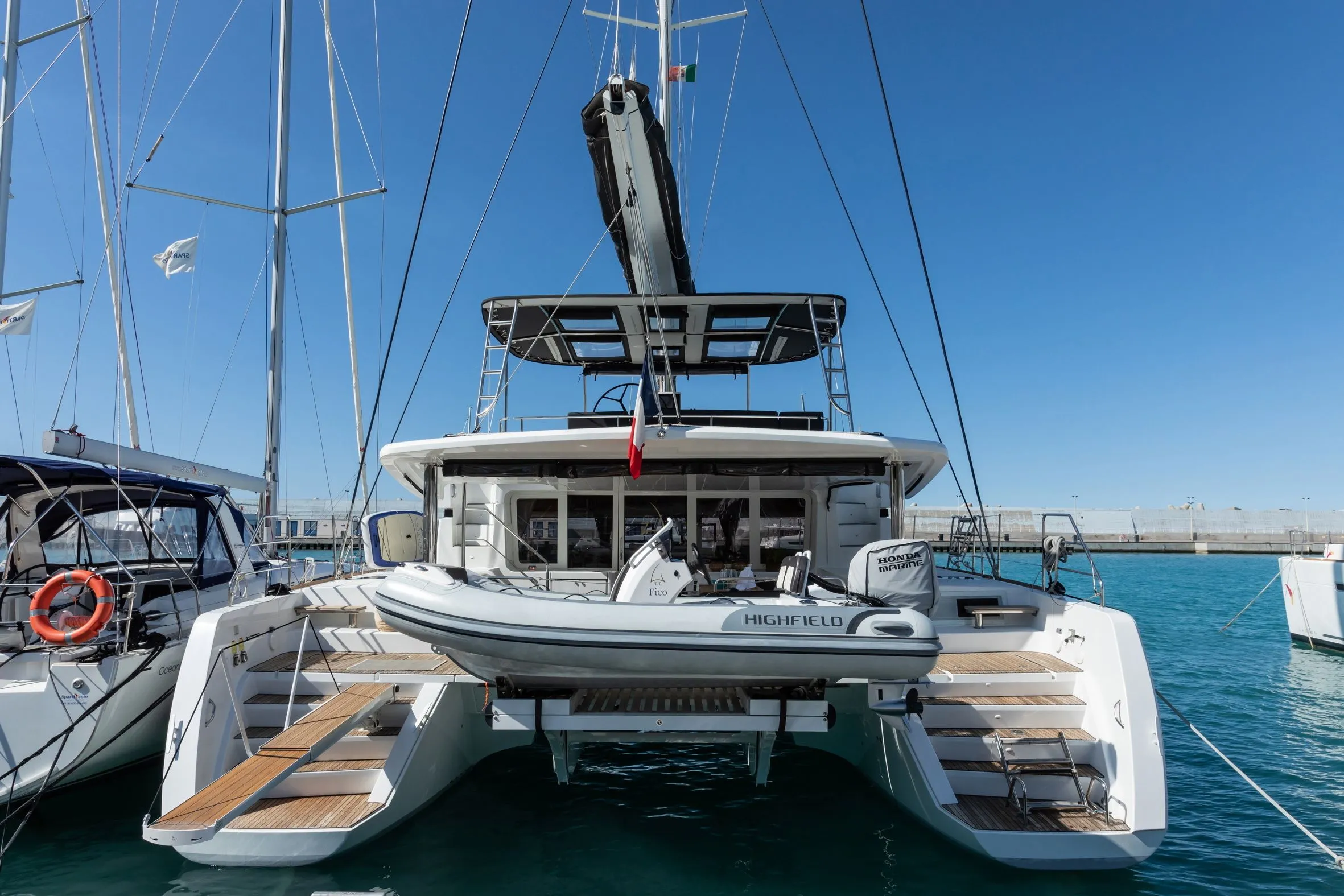 Fico Charterboot - 3